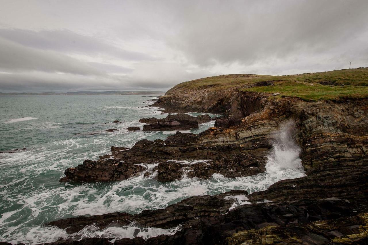 Апартаменты The Wild Atlantic Hideaway Клонакилти Экстерьер фото