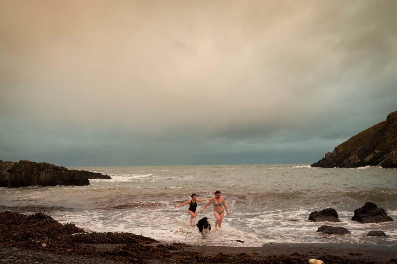 Апартаменты The Wild Atlantic Hideaway Клонакилти Экстерьер фото
